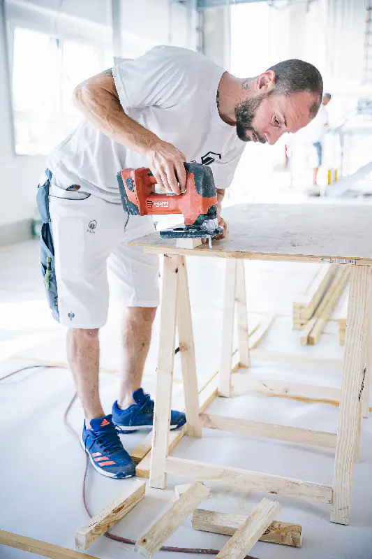 Deckenbündige Rundleuchten im Innenbereich